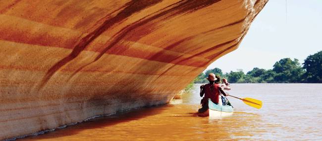 Stunning rock formation near Manombo | Gesine Cheung